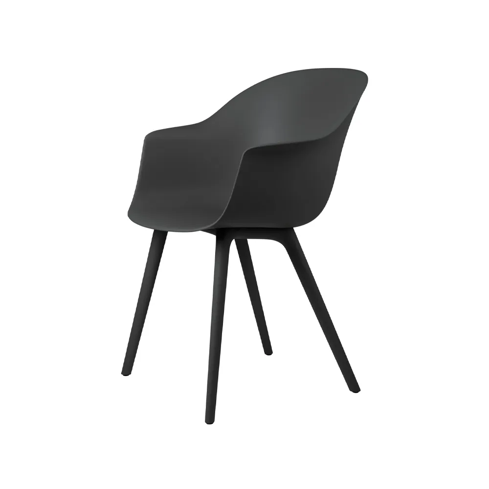 Bat Plastic stol, black GUBI