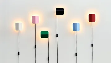 Apex vägglampa - Emerald green - HAY
