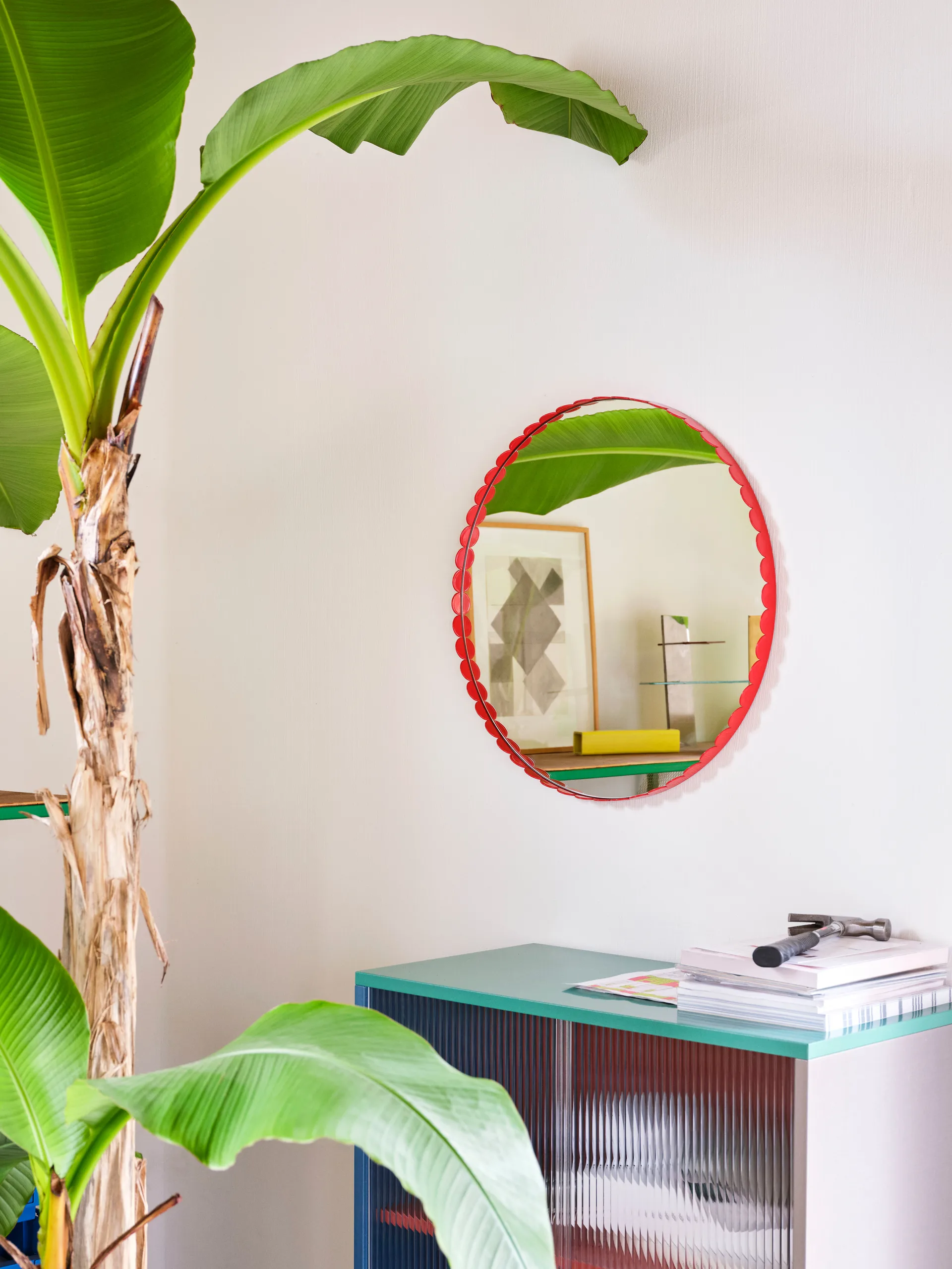 Arcs Mirror spegel Ø60 cm, Red HAY