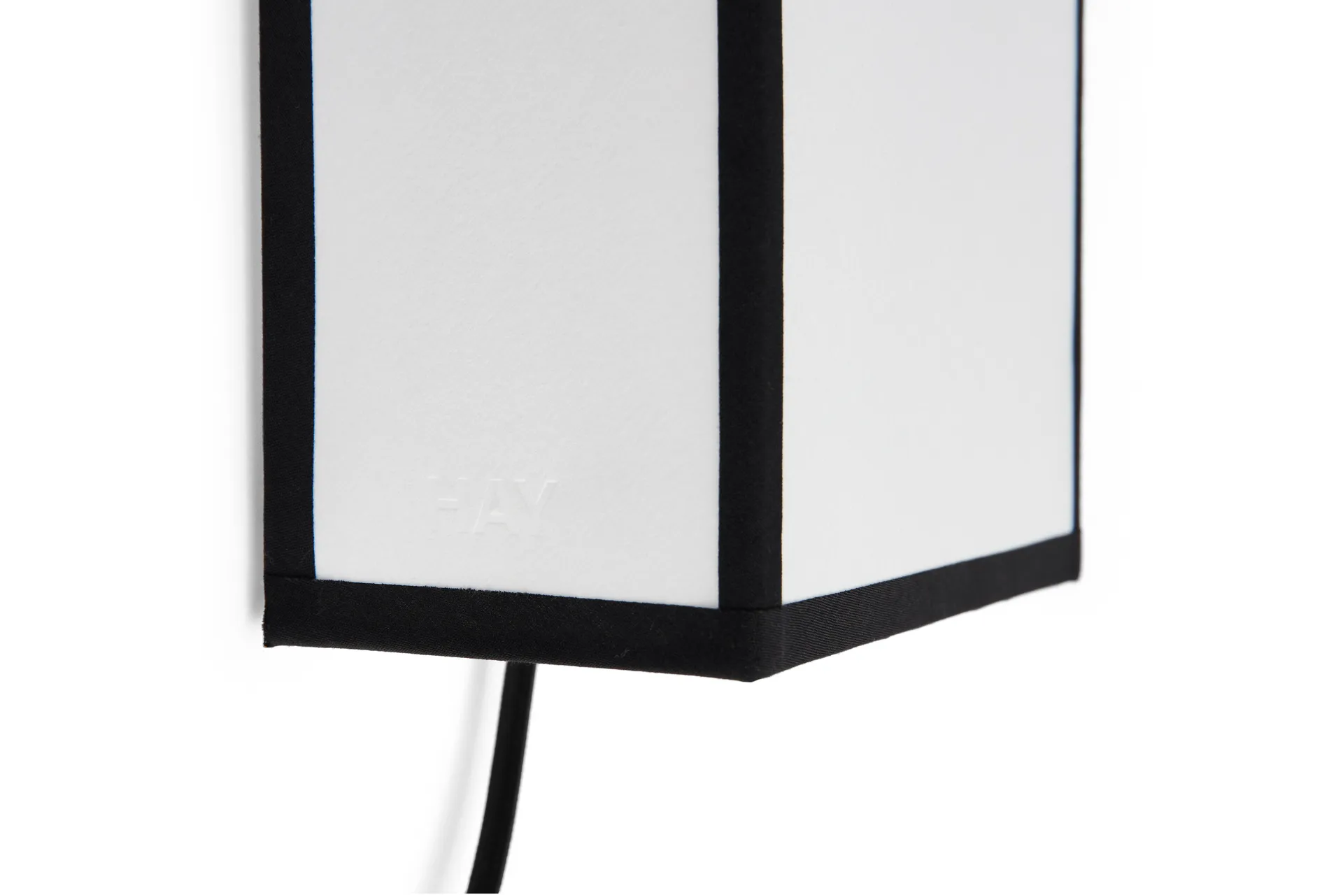 Ava Square vägglampa, White HAY