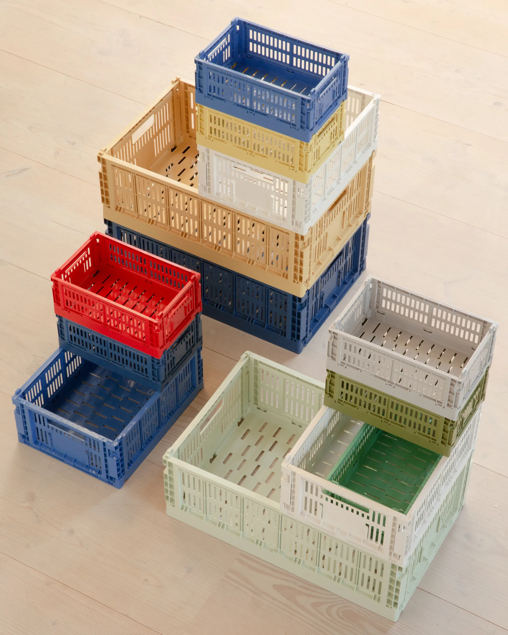 Colour Crate S 17x26,5 cm, Dark blue HAY