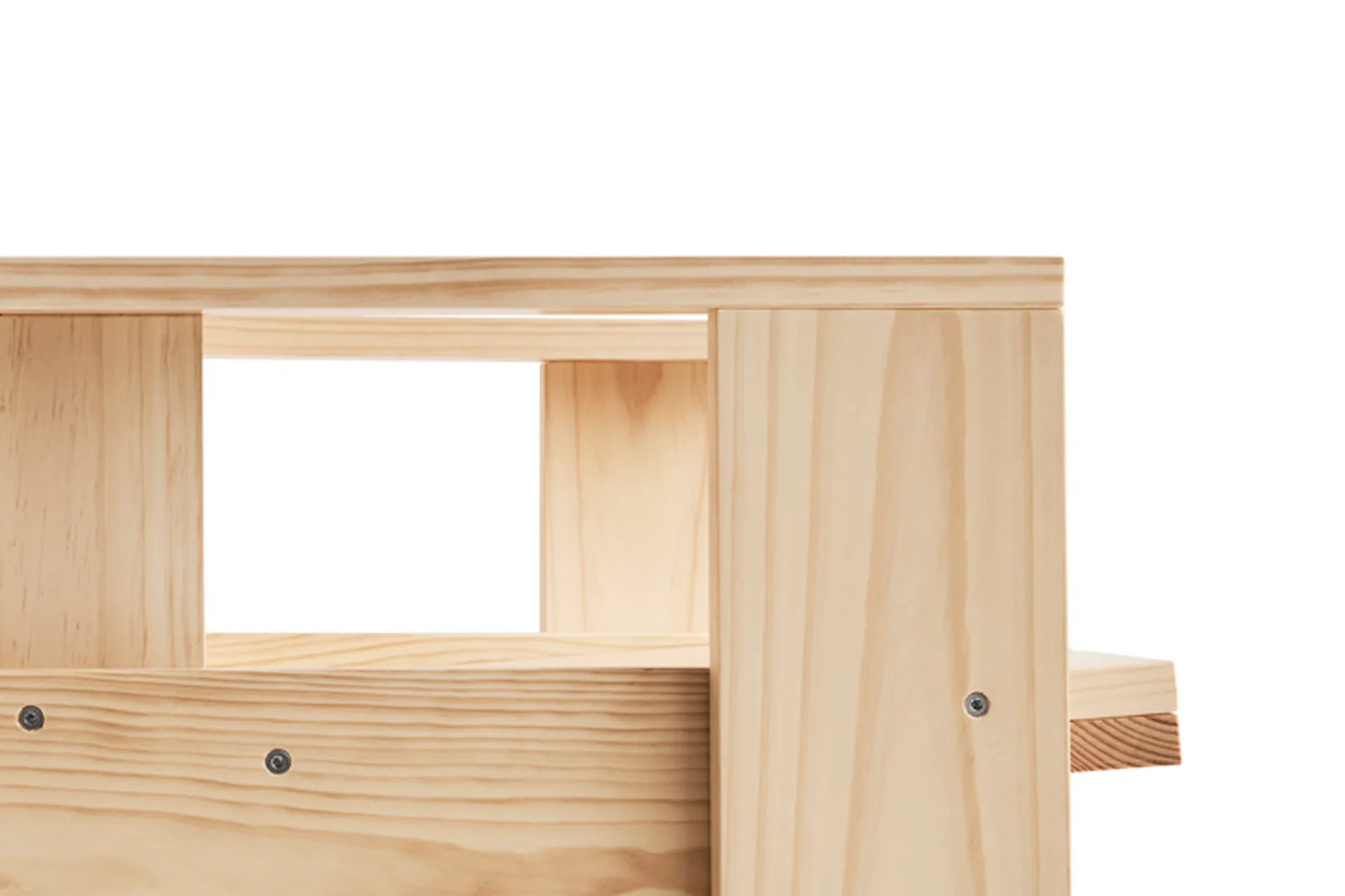Crate Dining Chair karmstol, Water-based lacquered pinewood HAY
