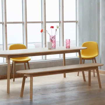 Triangle Leg bänk - Oljad ek, 200 cm - HAY