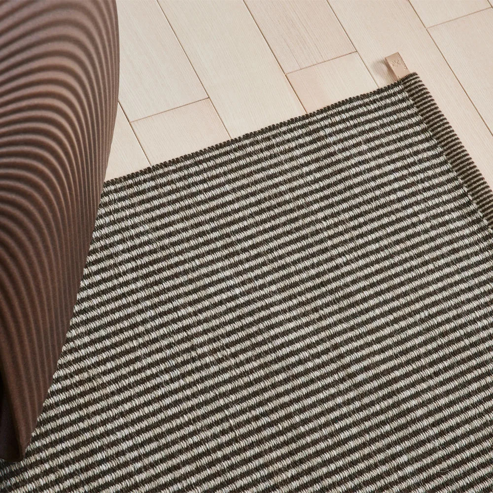 Stripe Icon gångmatta, linen beige 882 90x250 cm Kasthall