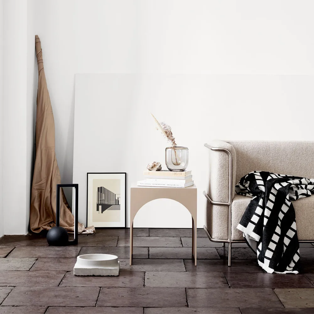 Arch sidobord, Beige, small Kristina Dam Studio