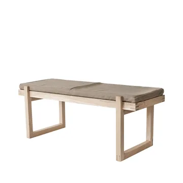 Minimal bänk - Oak - Kristina Dam Studio