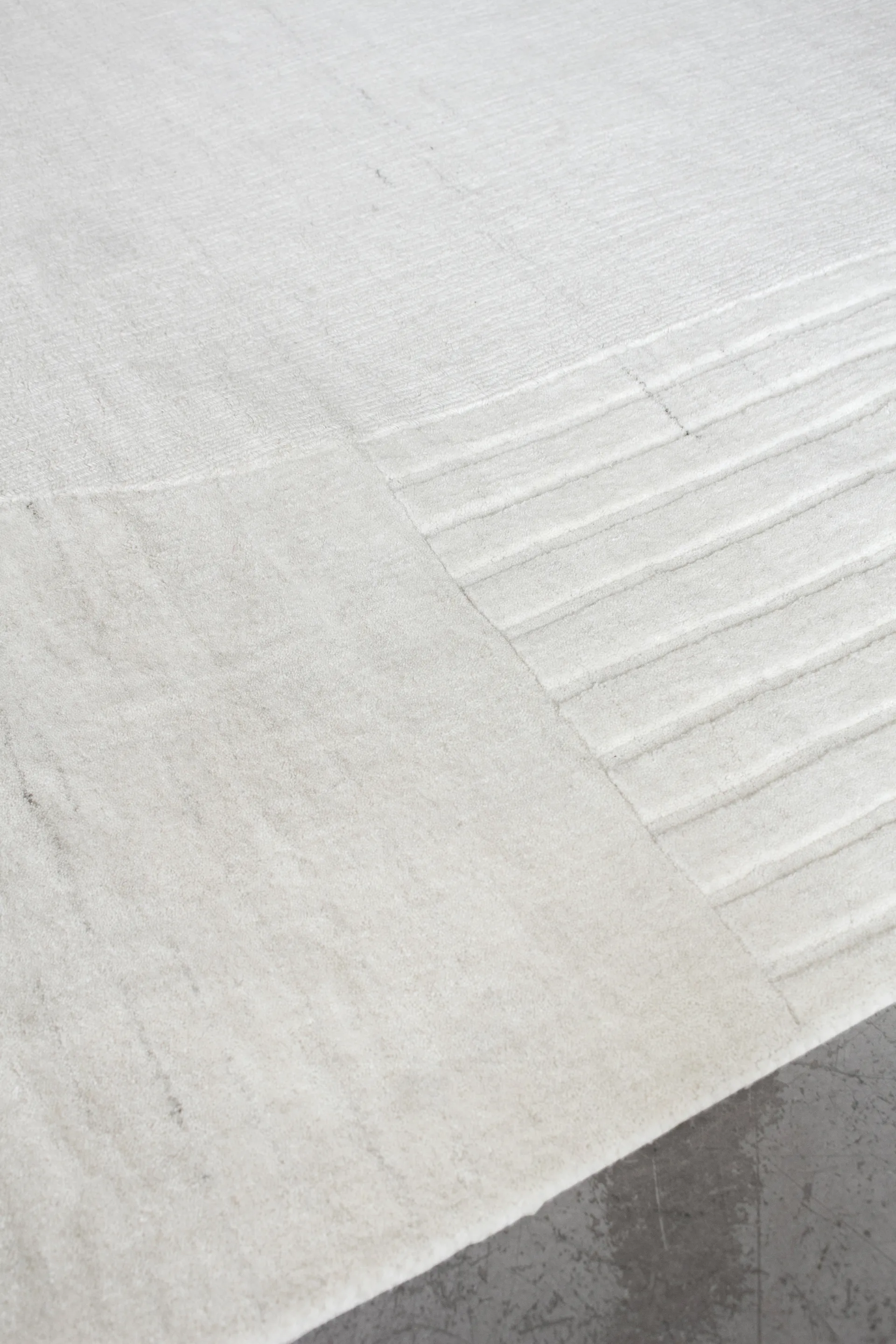 Circular ullmatta 220x350 cm, Bone white Layered