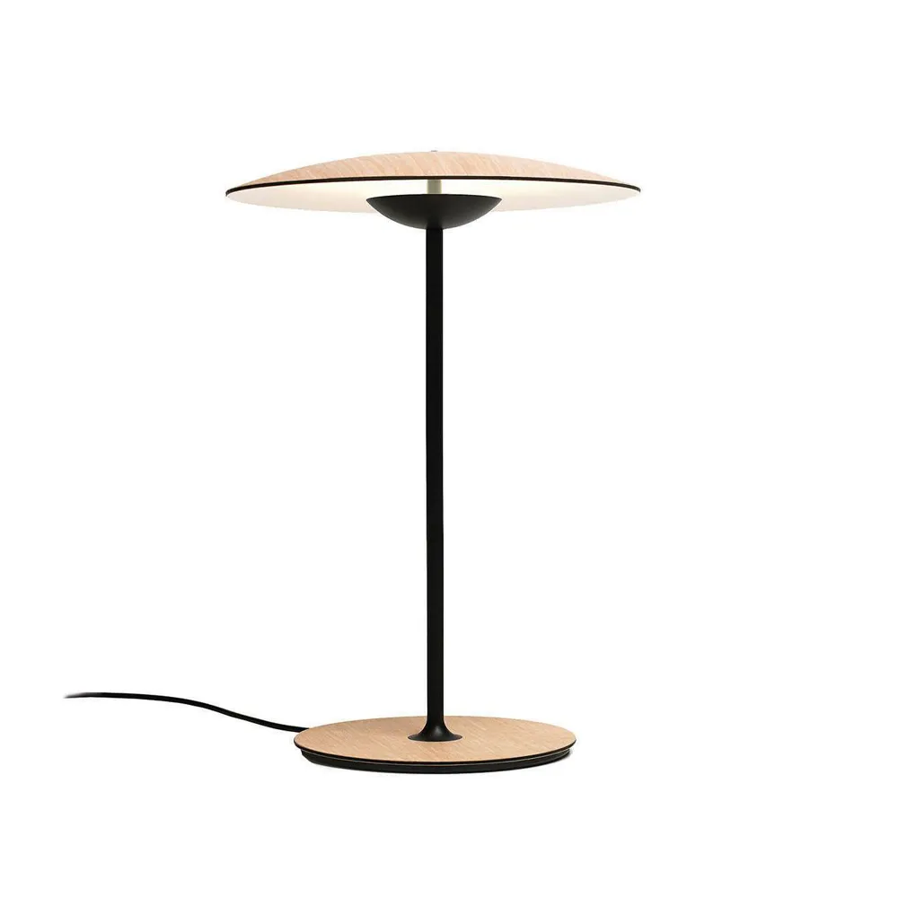 Ginger S bordslampa, ek, svart stålstativ Marset