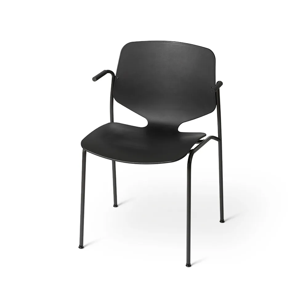 Nova Sea karmstol, black, svart stålstativ Mater