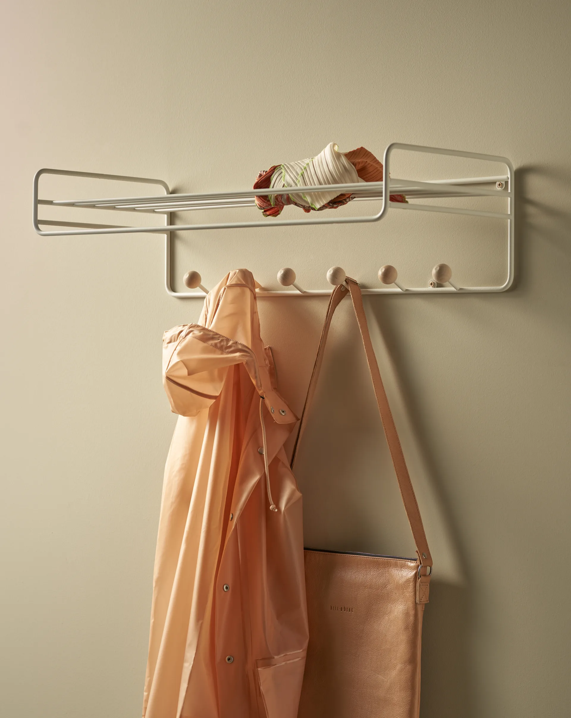 Bill Hat rack hatthylla, Vit Maze