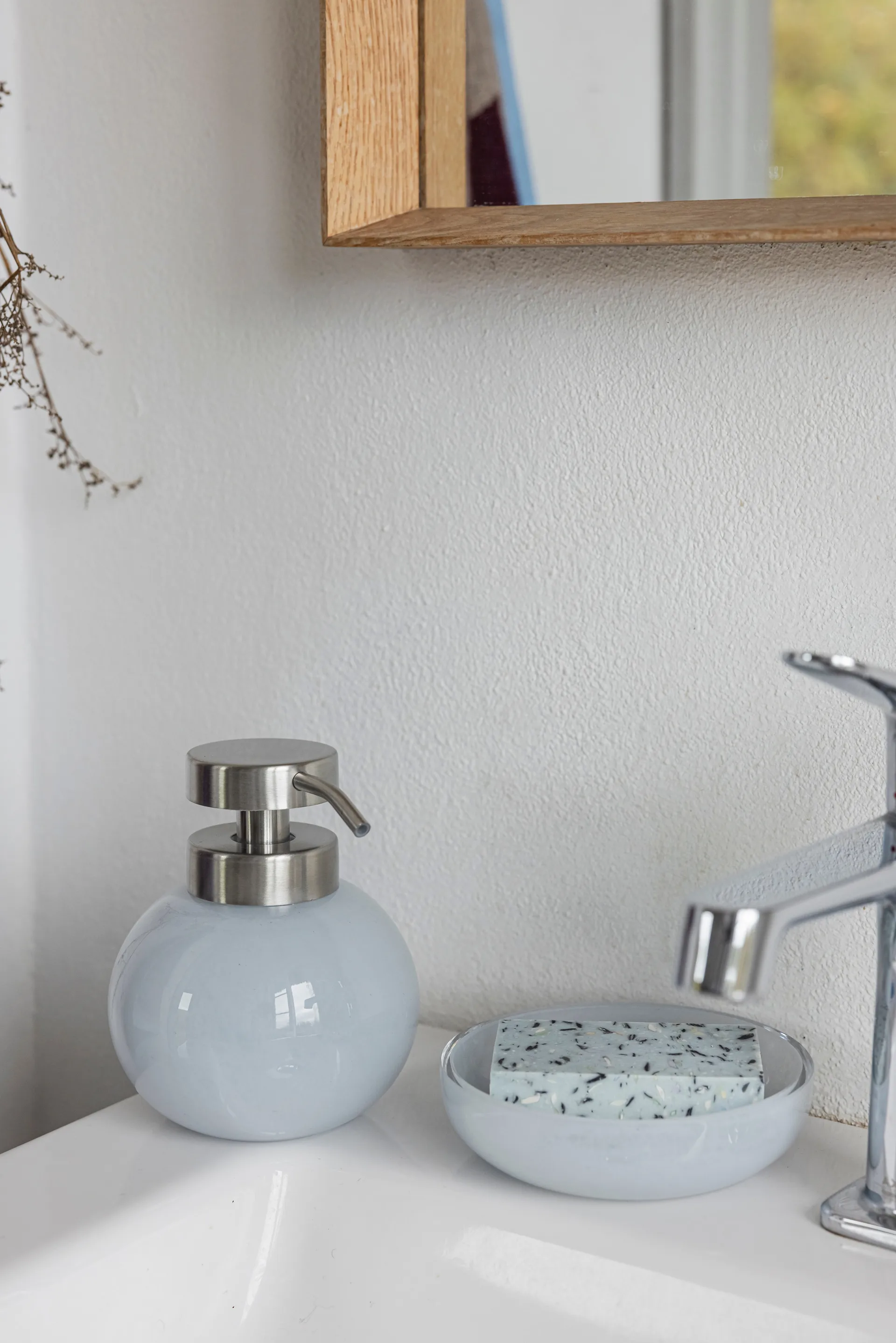 Opal tvålfat, Light blue Mette Ditmer