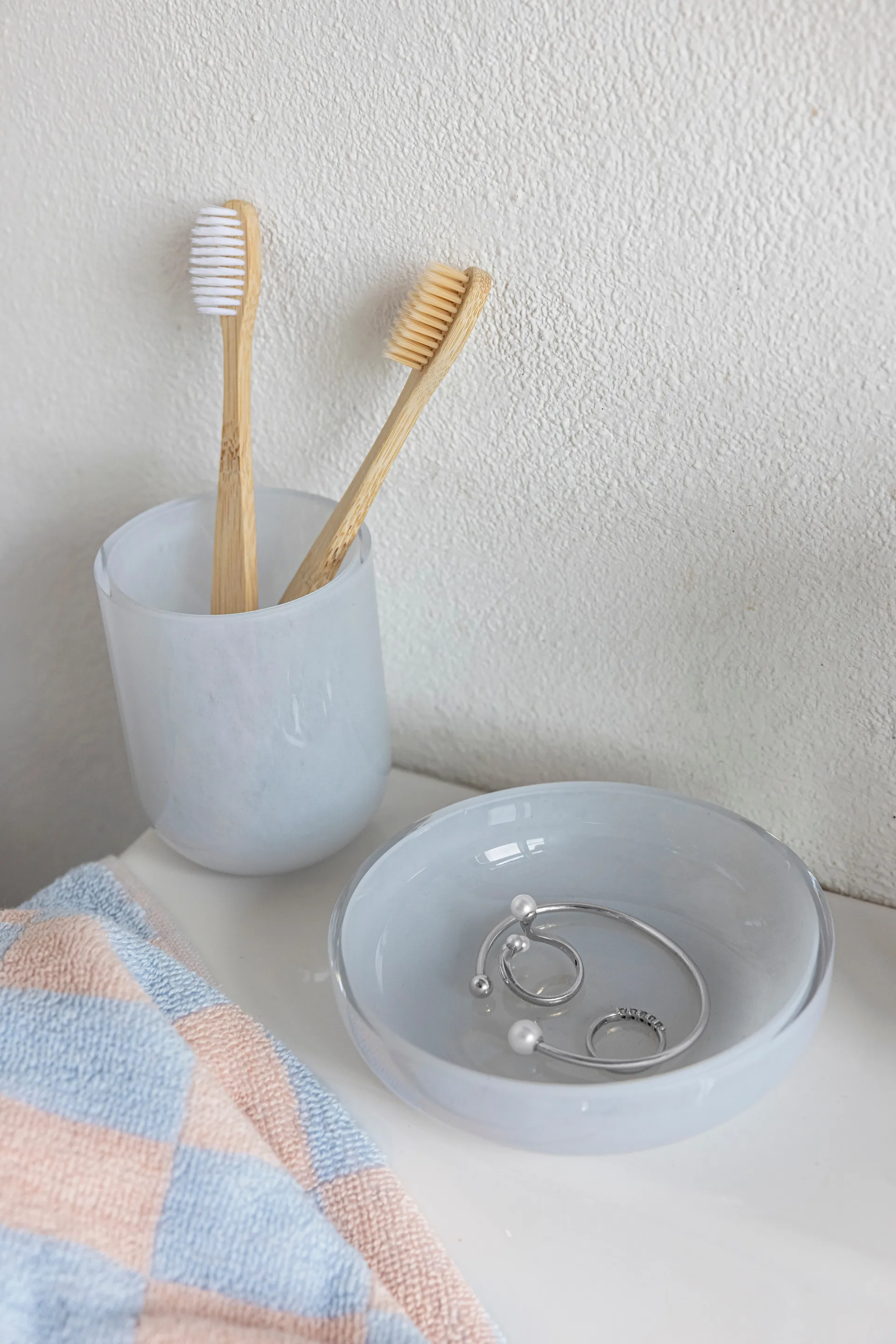 Opal tvålfat, Light blue Mette Ditmer