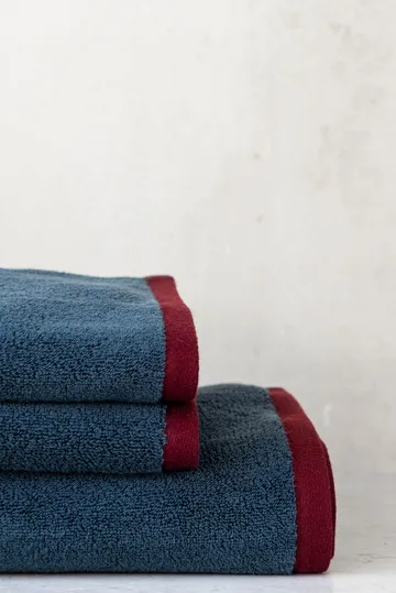 Soft badhandduk 70x133 cm - Midnight blue-light grey - Mette Ditmer