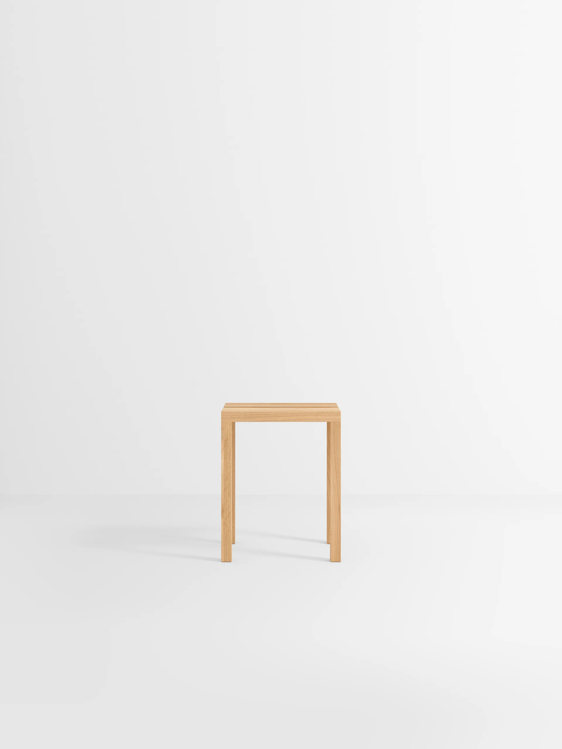 Moebe Peg pall 35x27,5x44 cm, Ek MOEBE