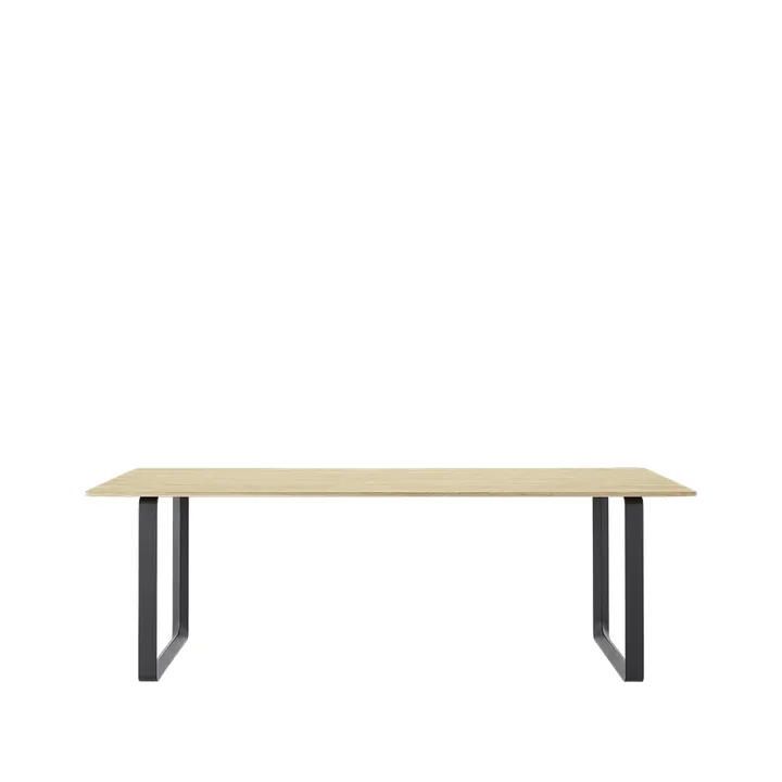 70/70 matbord 225x90 cm - Solid oak-Black - Muuto