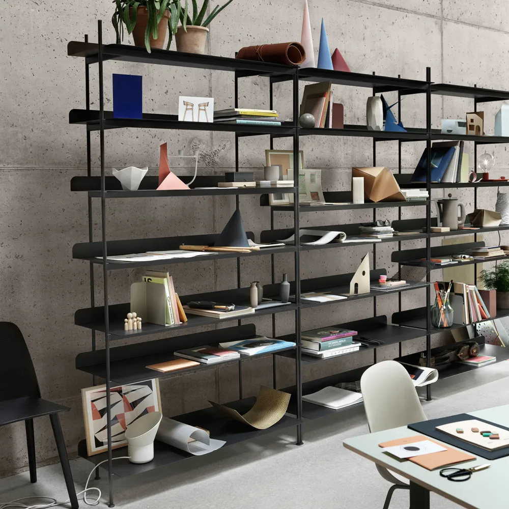 Compile configuration 1 hyllsystem, Black Muuto