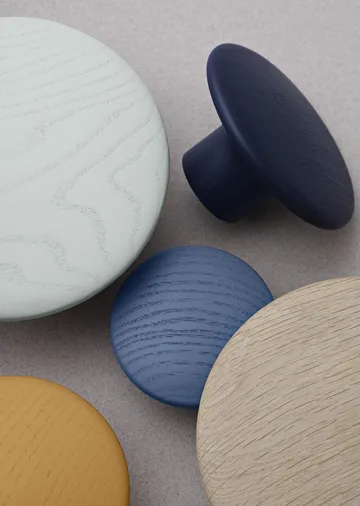 Dots wood krok sage green - Ø6,5 cm - Muuto