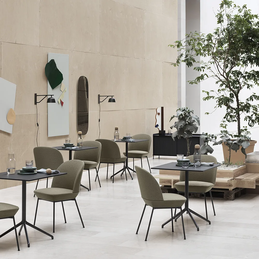 Oslo sidostol tygklädd, Ocean 3-Anthracite black Muuto