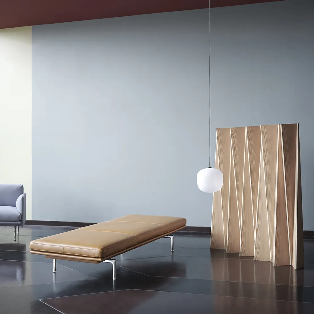 Outline dagbädd, Vidar 554-Aluminium Muuto