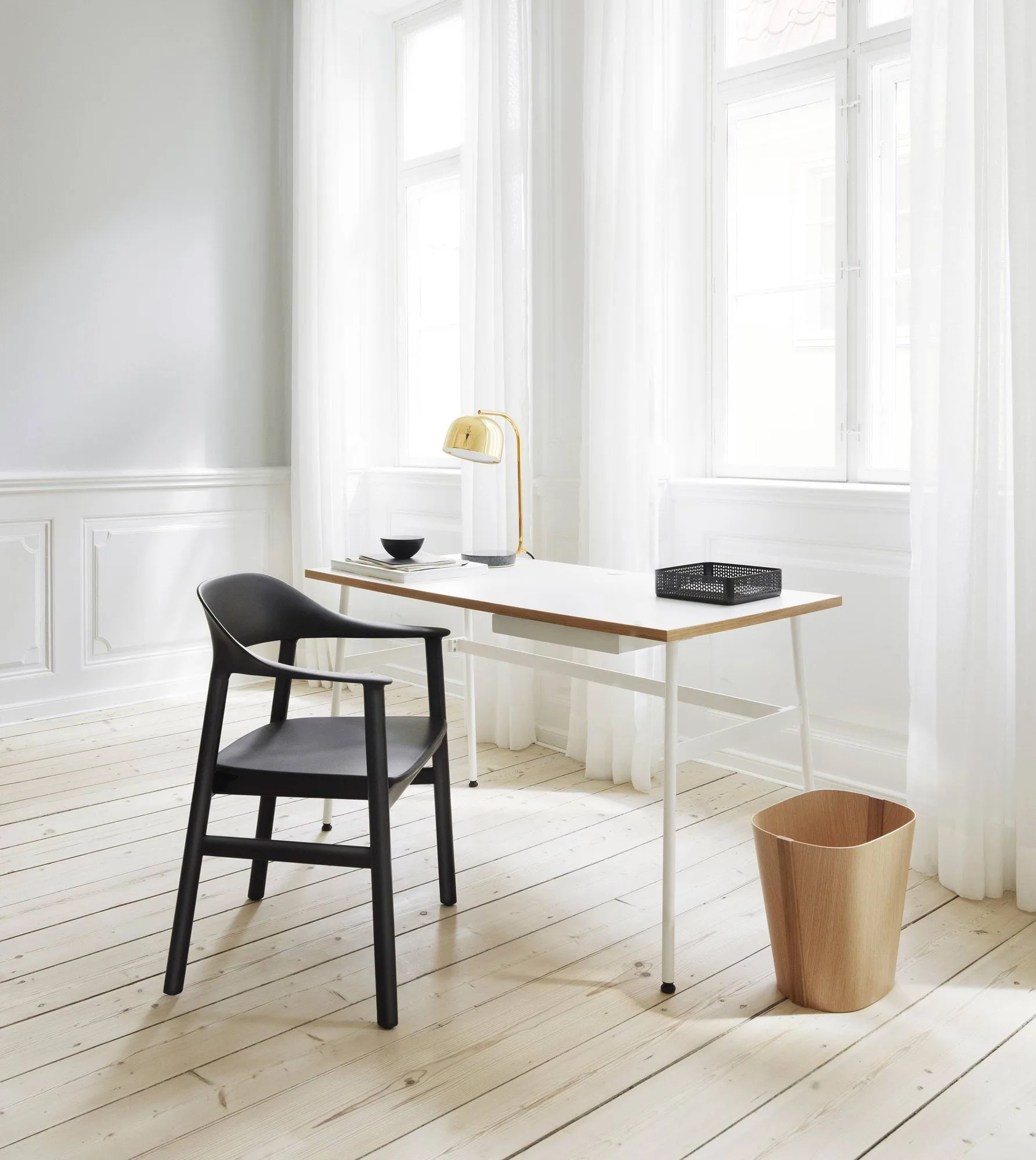 Herit karmstol rökt ek, Dusty Green Normann Copenhagen