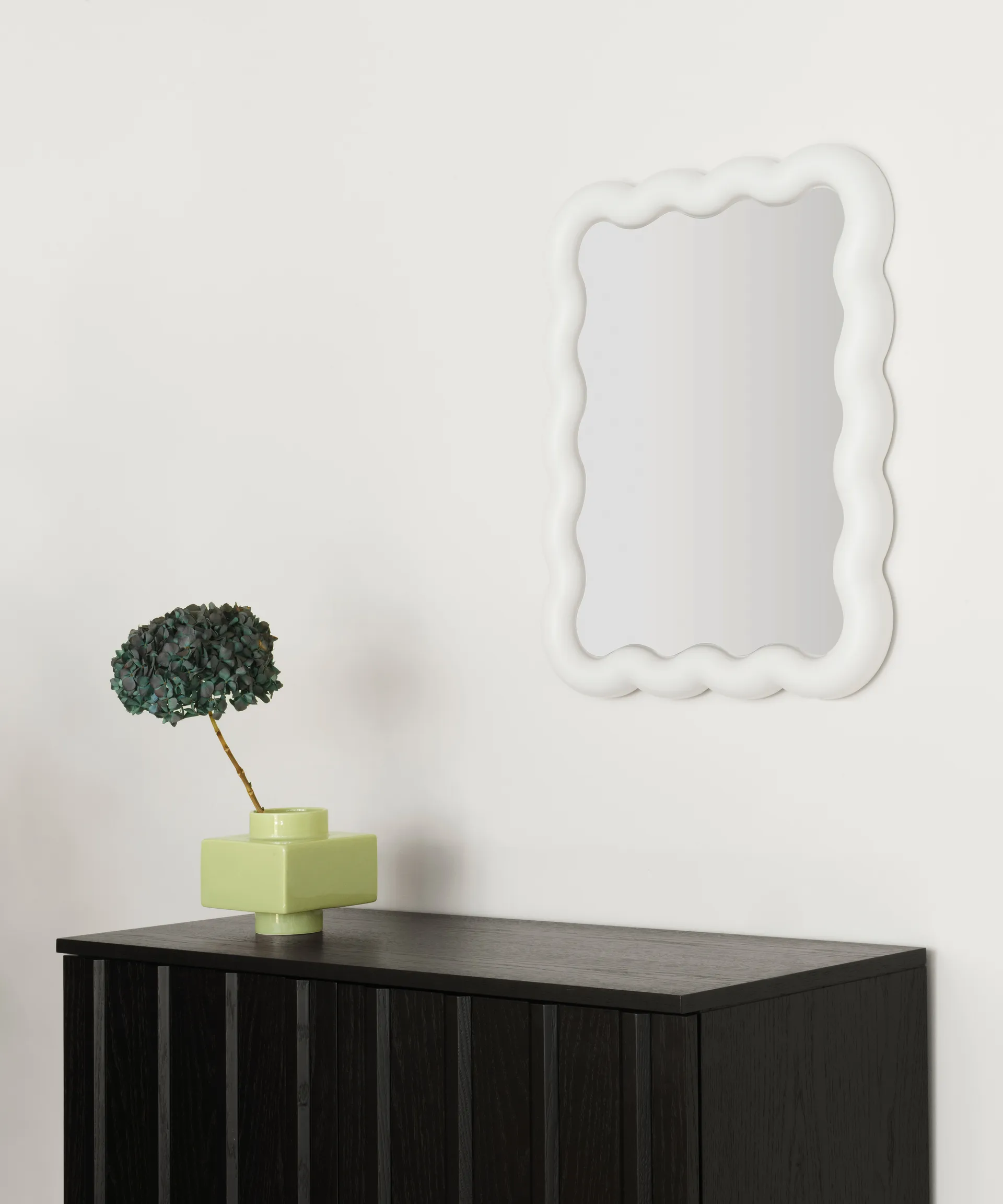 Illu spegel 65x50 cm, Vit Normann Copenhagen