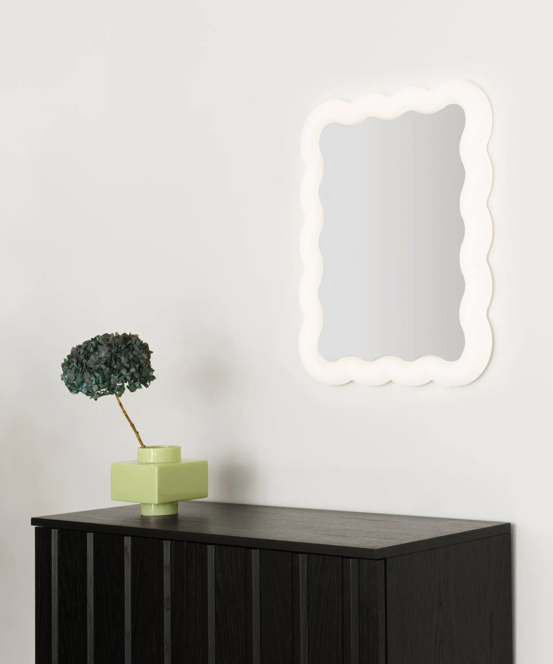 Illu spegel 65x50 cm, Vit Normann Copenhagen