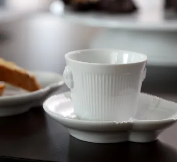 White Elements espressokopp - 10 cl - Royal Copenhagen