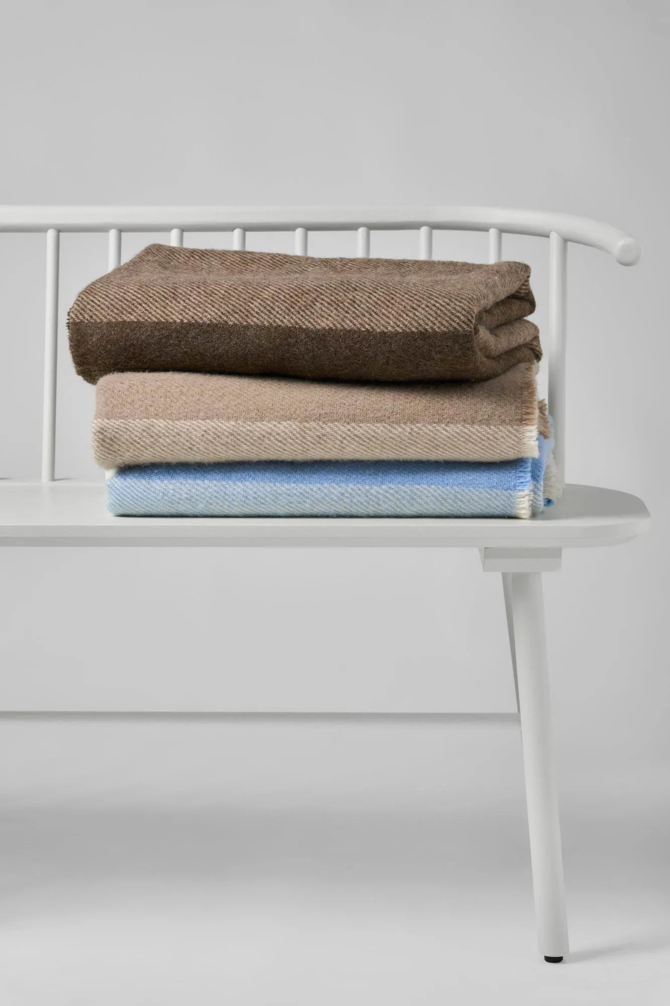 Row randig ullpläd, Beige, 120x185 cm Scandi Living