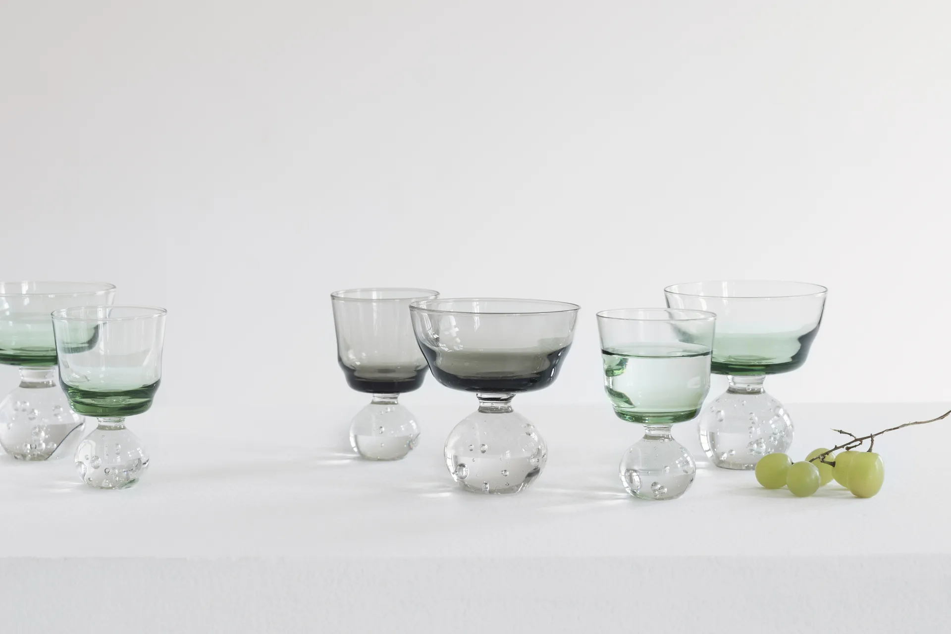 Eternal snow stem glas S Ø6,3 cm, Smokey Grey Serax