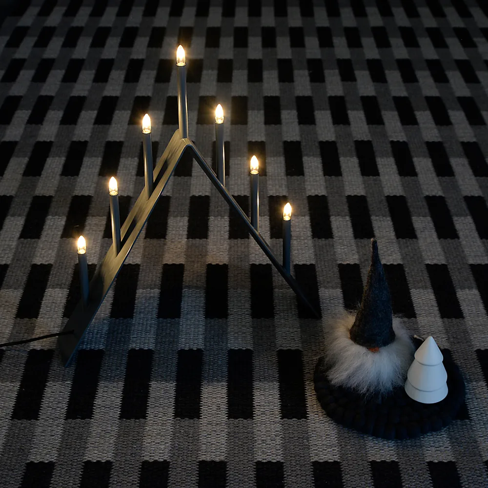 Spica 7 adventsljusstake, mörkgrå, led SMD Design