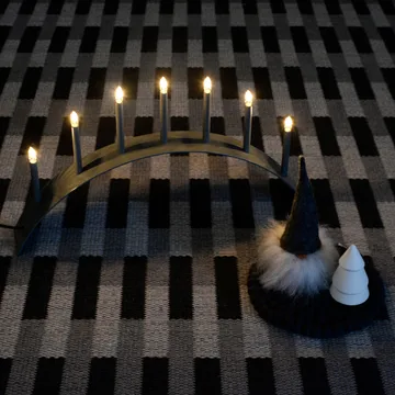 Spica Bow 7 adventsljusstake - Grå - SMD Design
