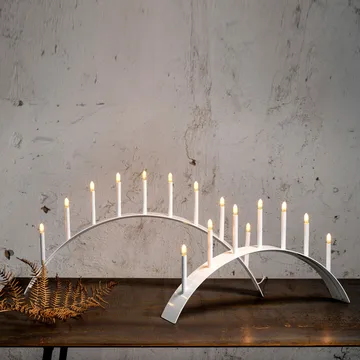 Spica Bow 9 adventsljusstake - Vit - SMD Design