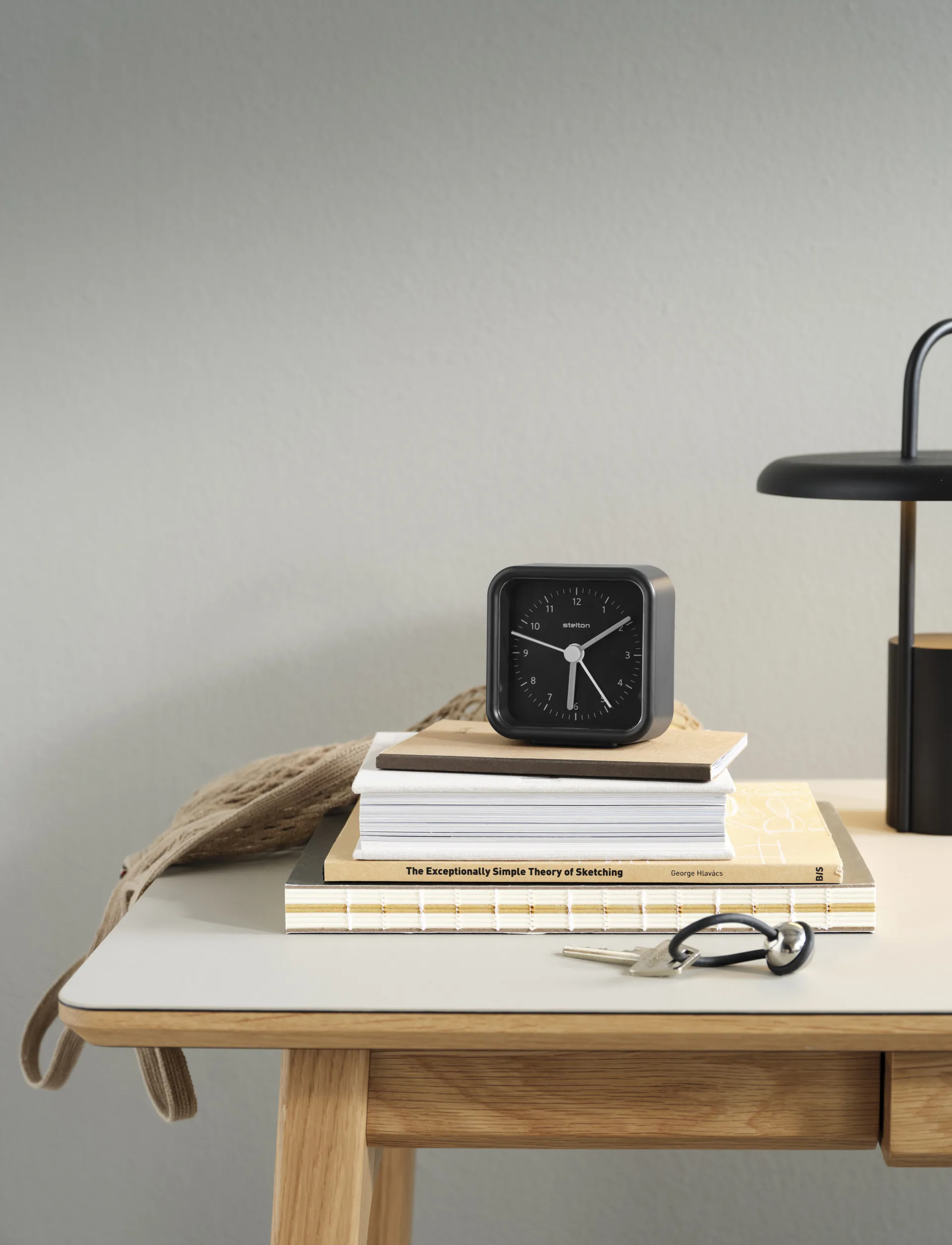 Okiru väckarklocka, Black Stelton