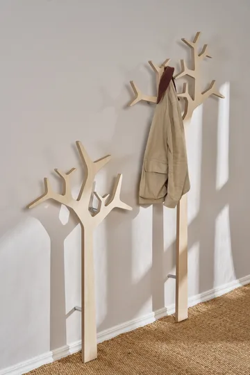 Tree wall väggmonterad rockhängare Special Edition 134 cm - Vitpigmenterad furu - Swedese