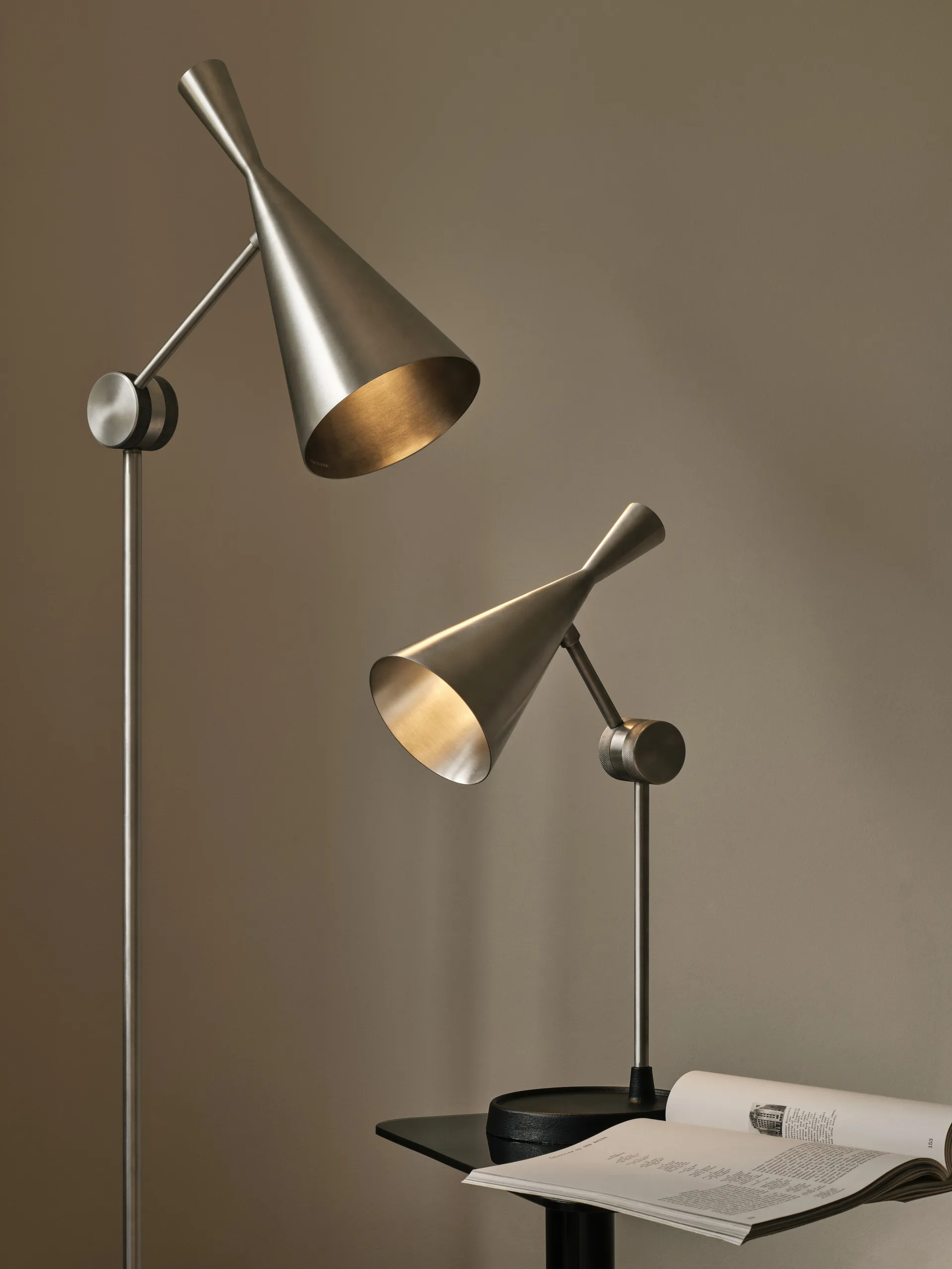 Beat Unbeaten golvlampa LED 157 cm, Aluminium Tom Dixon