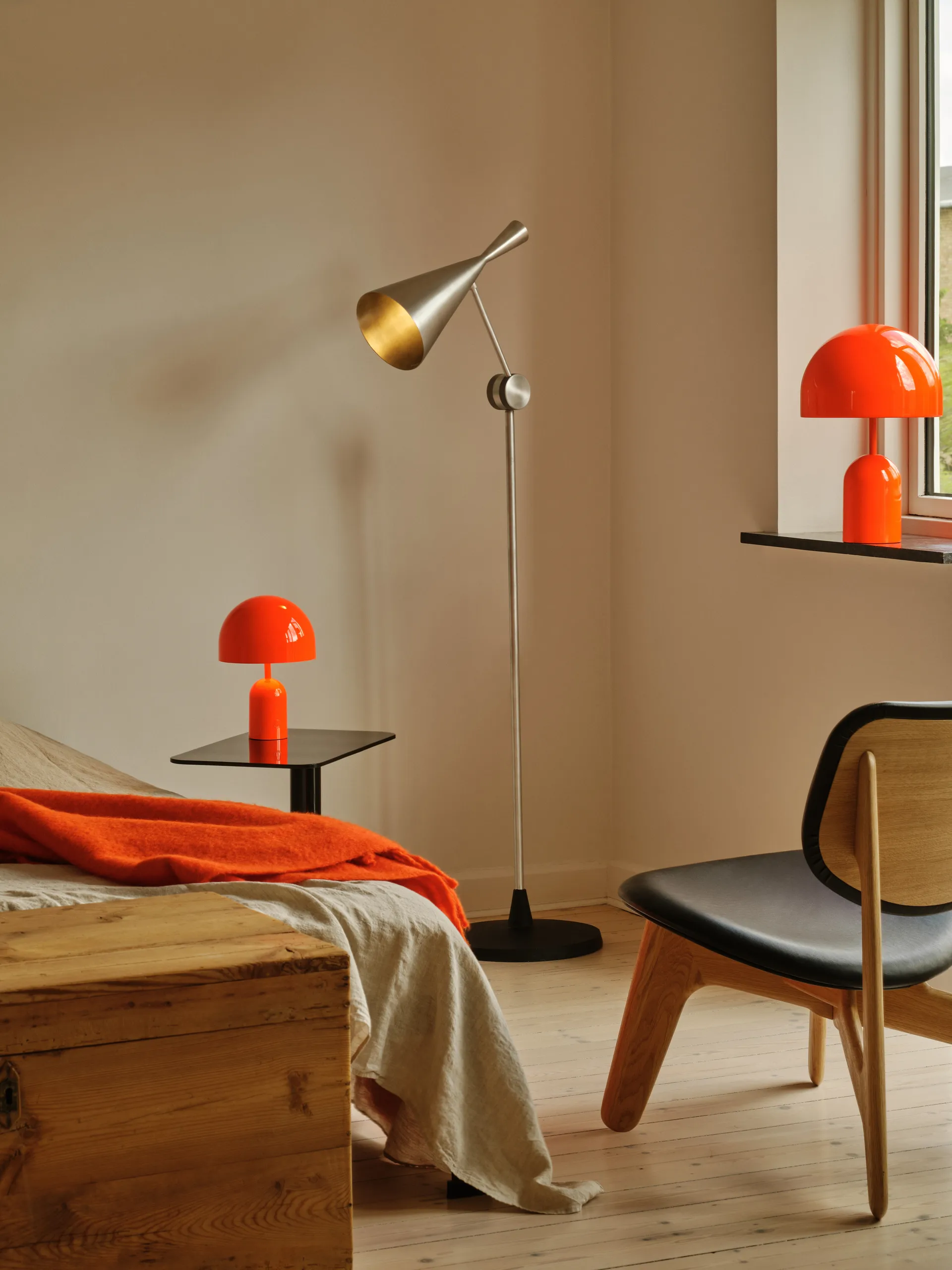 Beat Unbeaten golvlampa LED 157 cm, Aluminium Tom Dixon