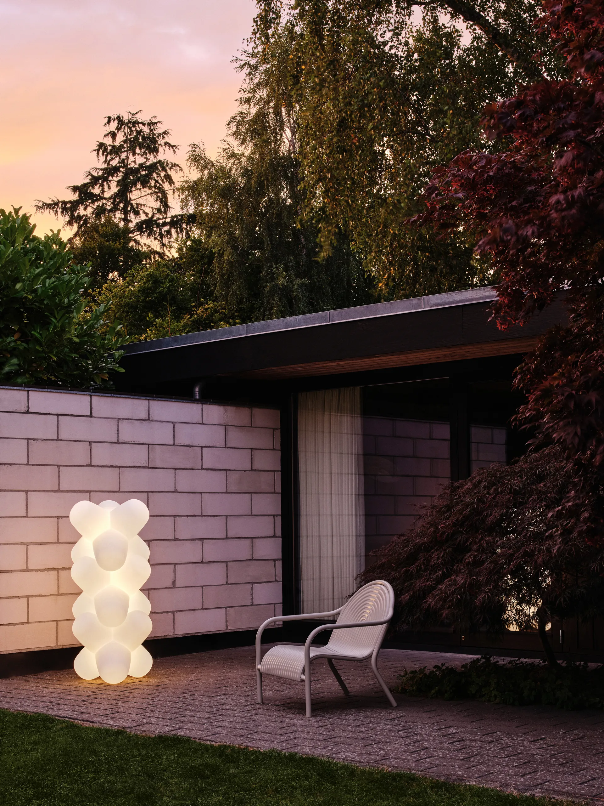 Groove lounge chair, Putty Tom Dixon