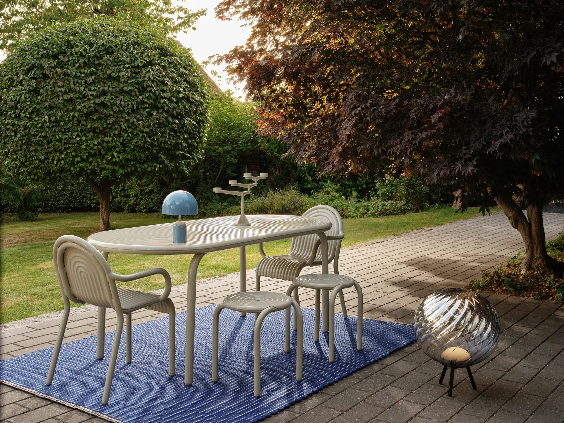 Groove Obround matbord - Putty, 86x186 cm Tom Dixon