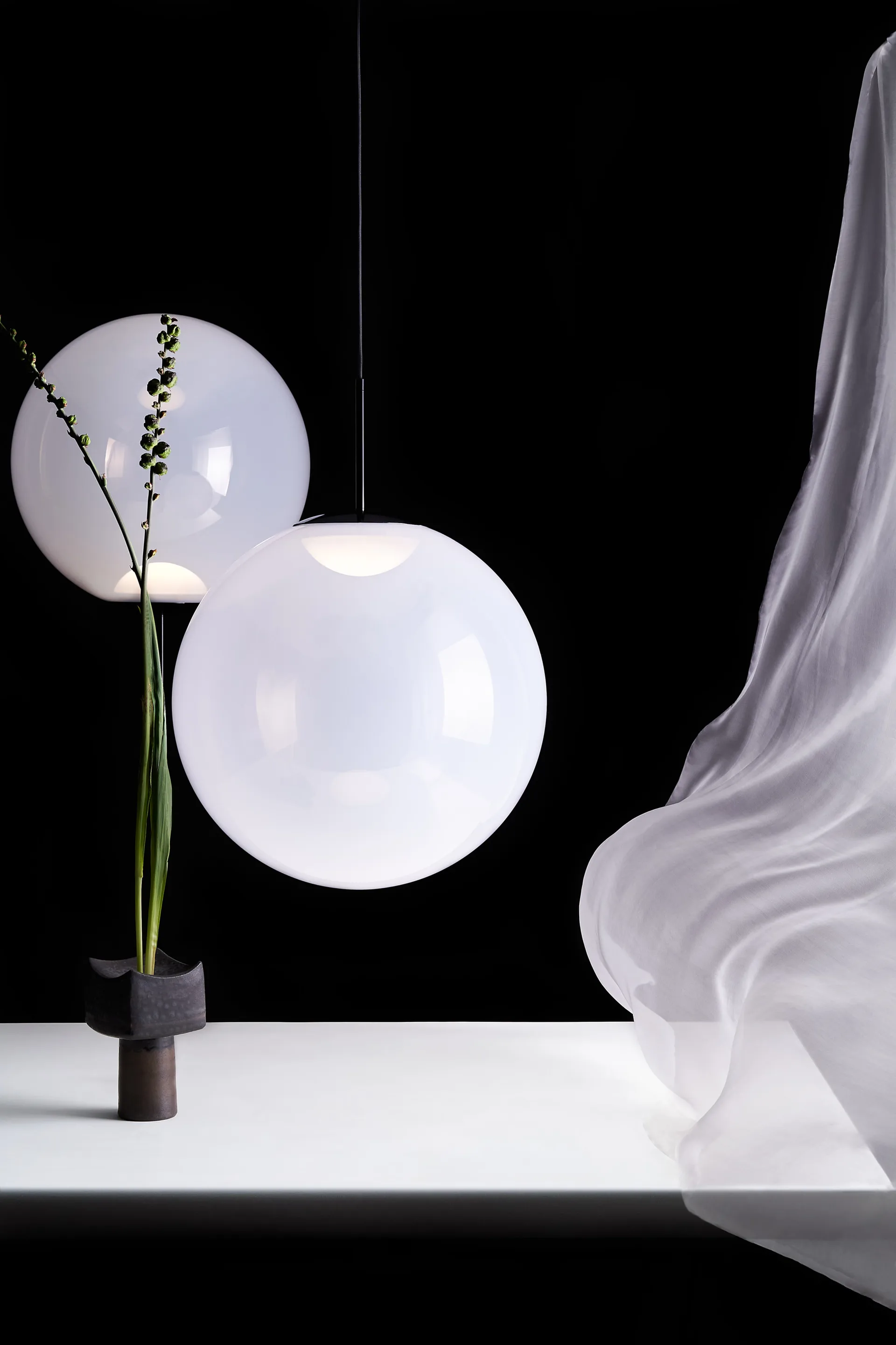 Opal pendel Ø25 cm, White Tom Dixon