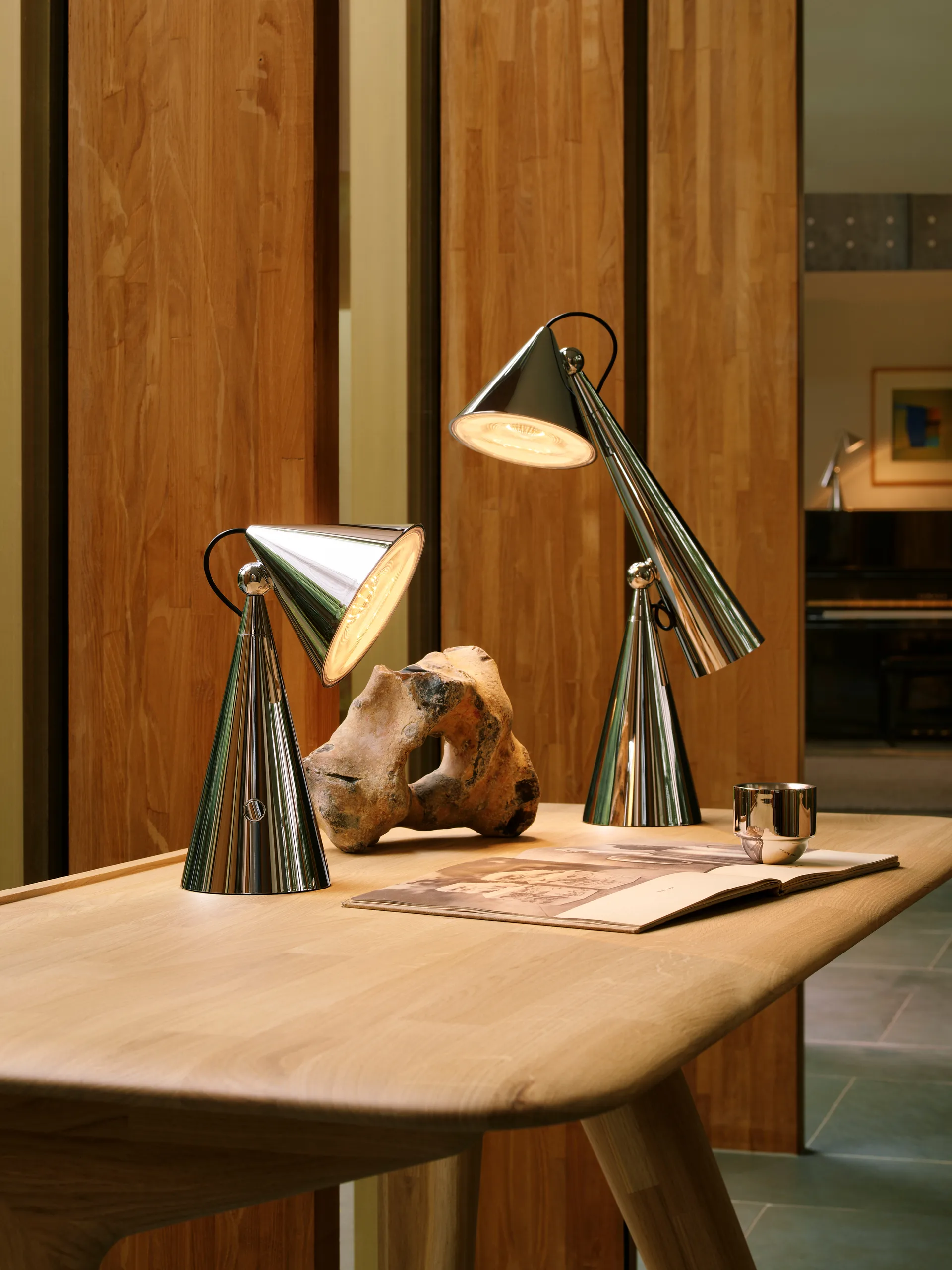 Pose Portabel LED bordslampa, Silver Tom Dixon