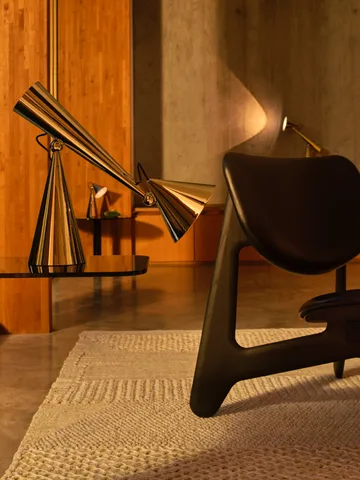 Pose Task LED bordslampa - Gold - Tom Dixon