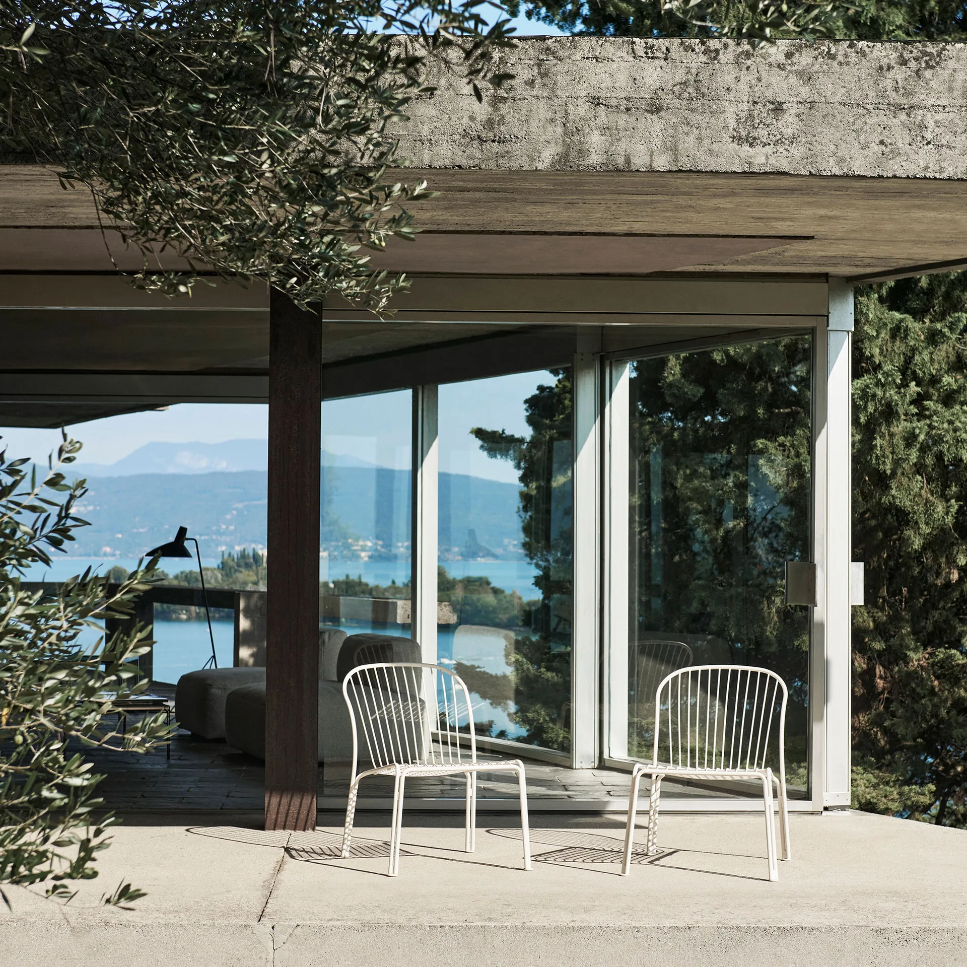 Thorvald SC100 loungestol, Ivory &Tradition