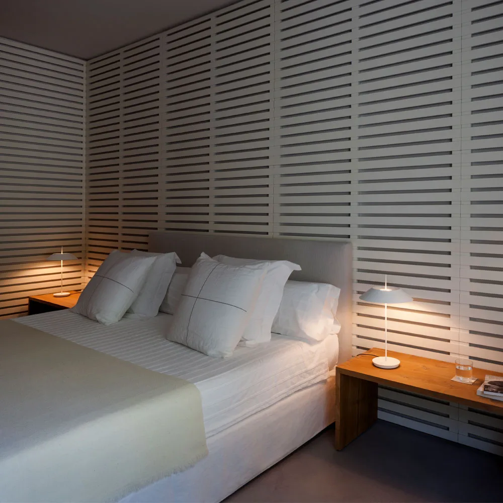 Mayfair bordslampa, orange, 5500 Vibia