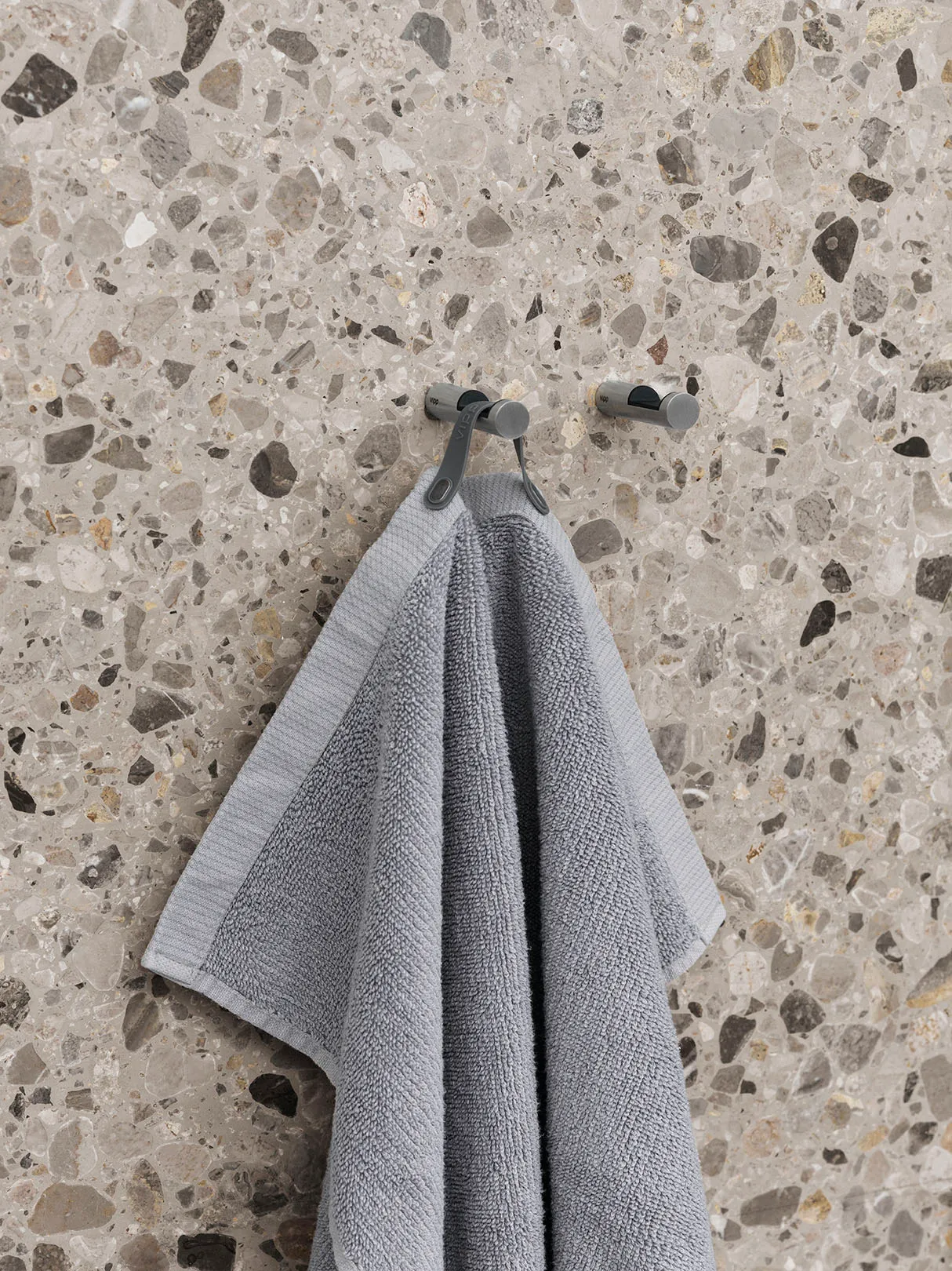 Vipp102 gästhandduk 40x60 cm, Grey Vipp
