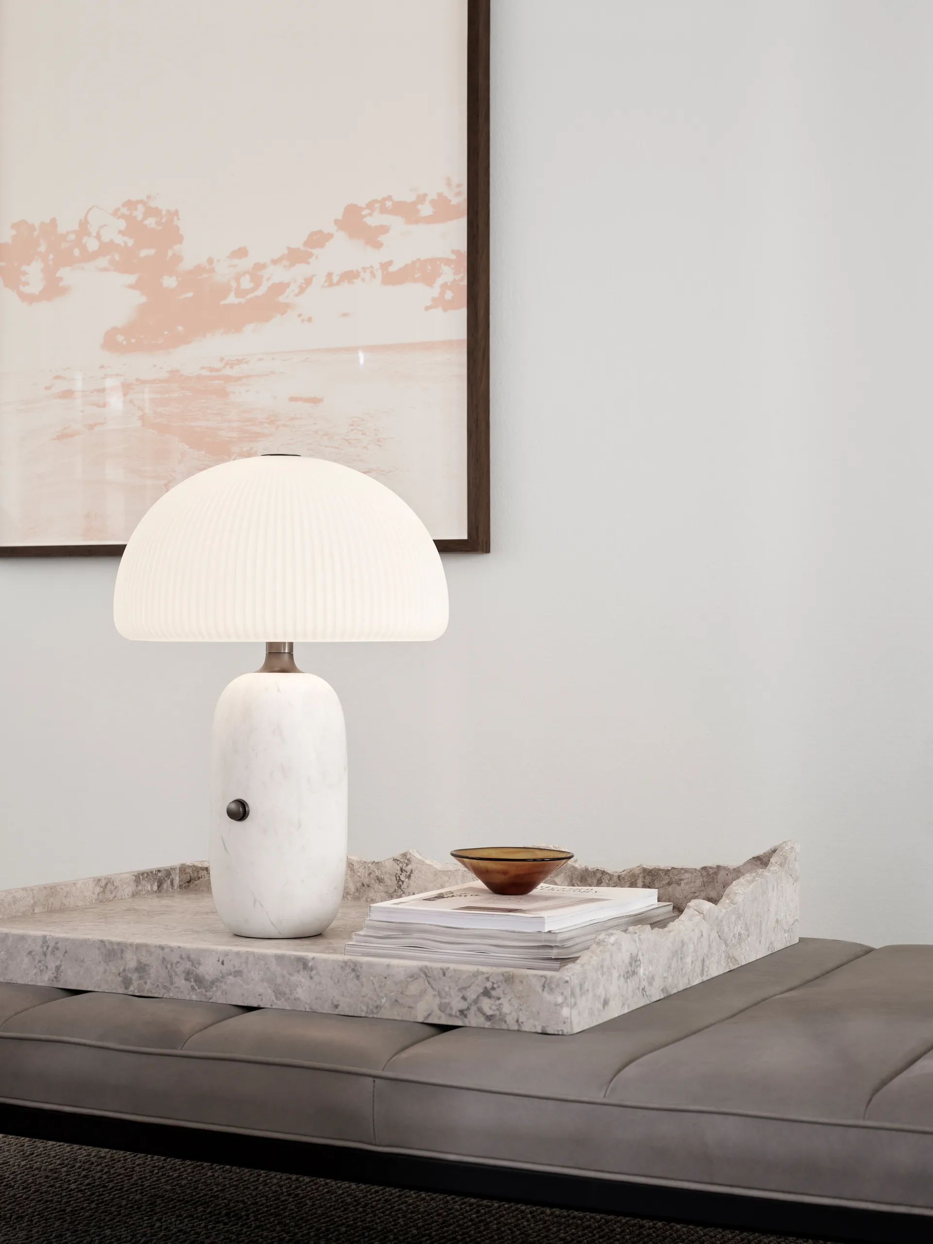 Vipp592 Sculpture bordslampa 52 cm, White marble Vipp