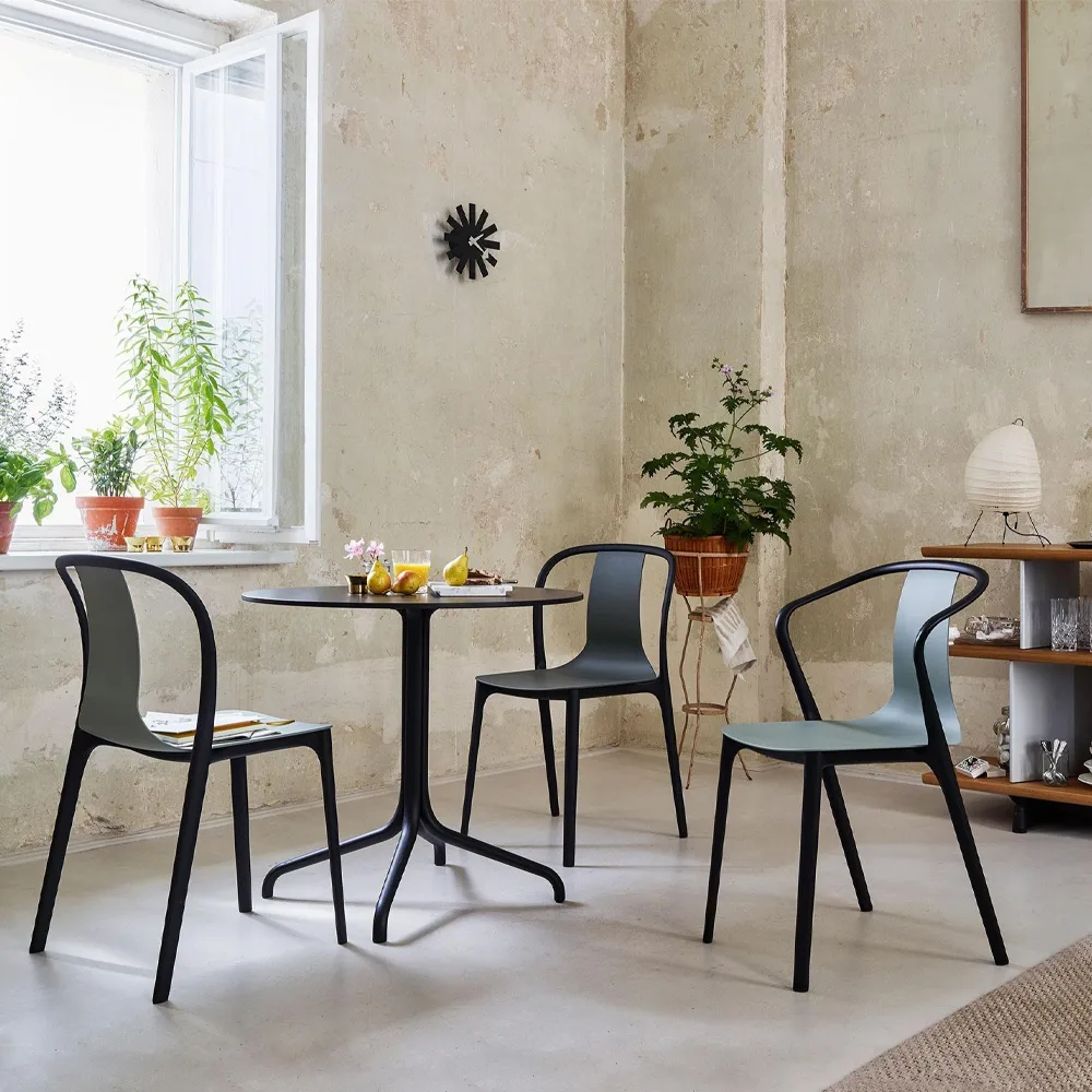 Belleville plastic stol, Moss grey-Black Vitra