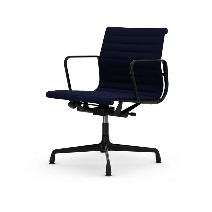 EA132 Aluminium Chair kontorsstol felt glides - 21 dark blue-deep black - Vitra
