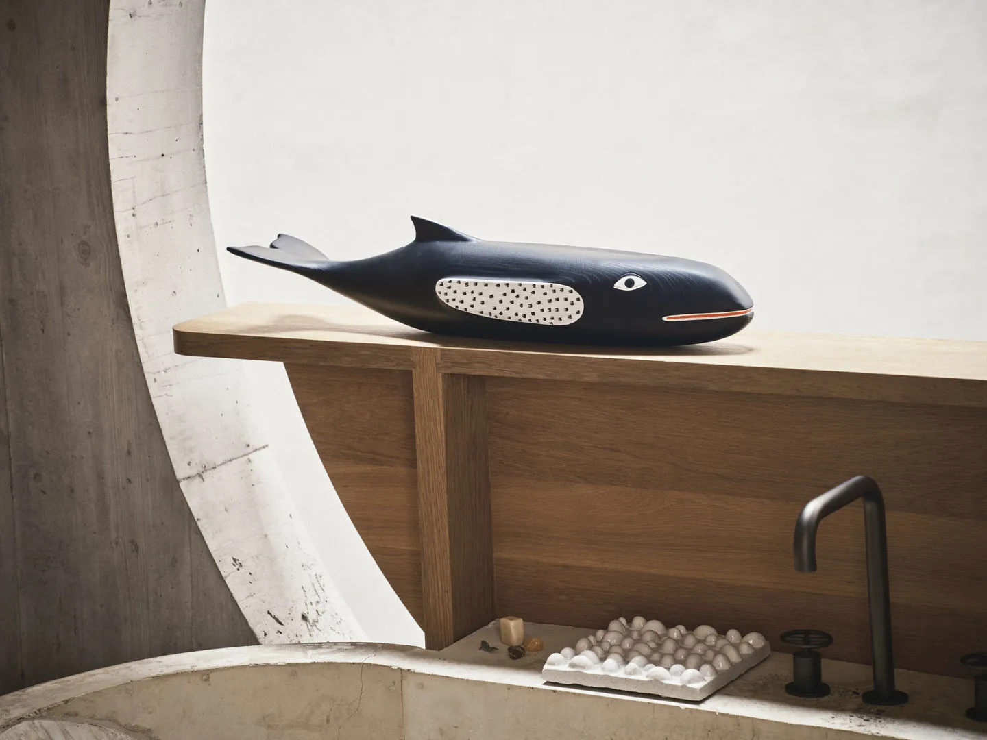 Eames House Whale träval, Laquered ash Vitra