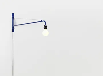 Petite Potence vägglampa - Bleu marcoule - Vitra
