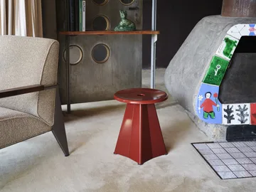 Tabouret Métallique pall - Japanese red (röd) - Vitra